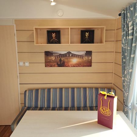 Smart Home Venezia Mit Terrasse, Europapark, Rulantica 15Min Boofzheim Exteriér fotografie